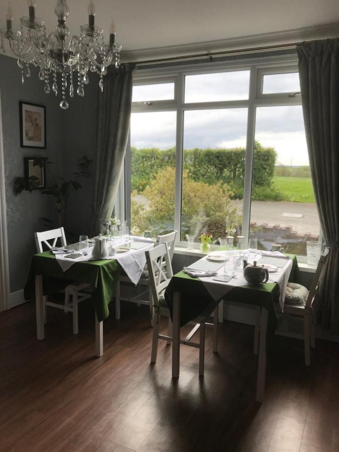 Dale View Bed & Breakfast Holmrook Екстер'єр фото