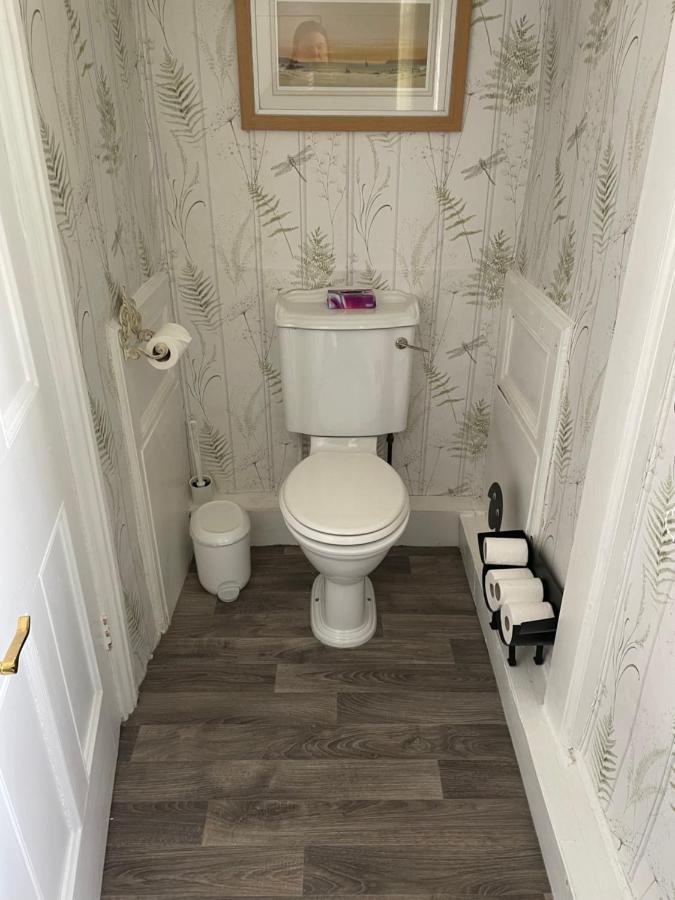 Dale View Bed & Breakfast Holmrook Екстер'єр фото